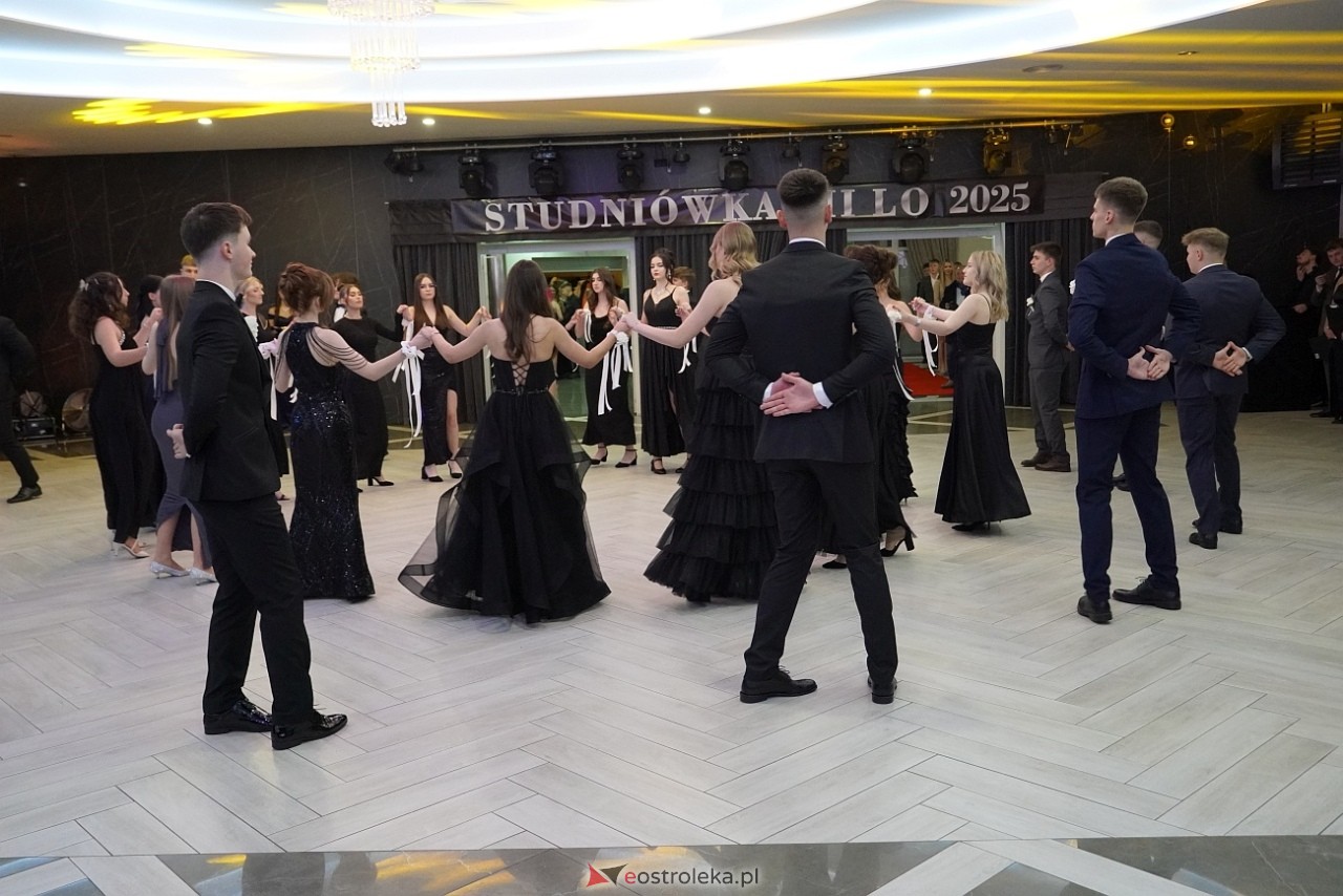 Studniówka III LO w Ostrołęce [4.01.2025] - zdjęcie #241 - eOstroleka.pl