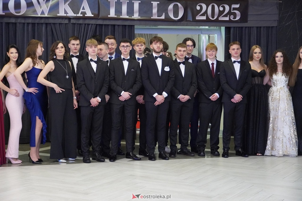 Studniówka III LO w Ostrołęce [4.01.2025] - zdjęcie #118 - eOstroleka.pl