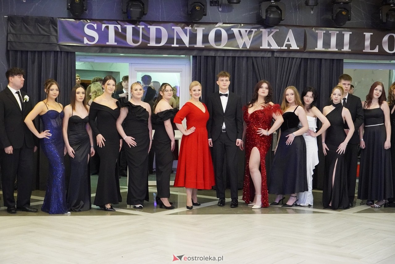 Studniówka III LO w Ostrołęce [4.01.2025] - zdjęcie #102 - eOstroleka.pl