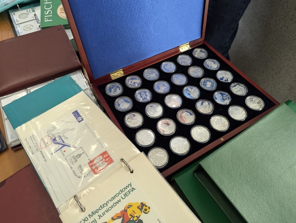 Giełda kolekcjonerska w Ostrołęce [05.01.2025] - zdjęcie #27 - eOstroleka.pl