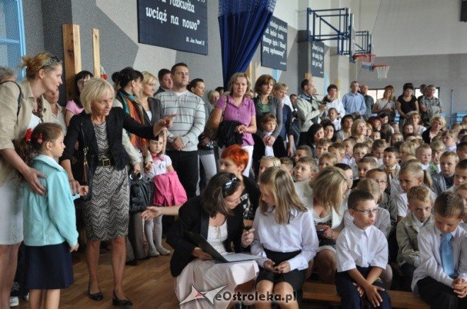 Rozpoczęcie Roku Szkolnego 2011/2012 (1.IX.2011) - zdjęcie #10 - eOstroleka.pl