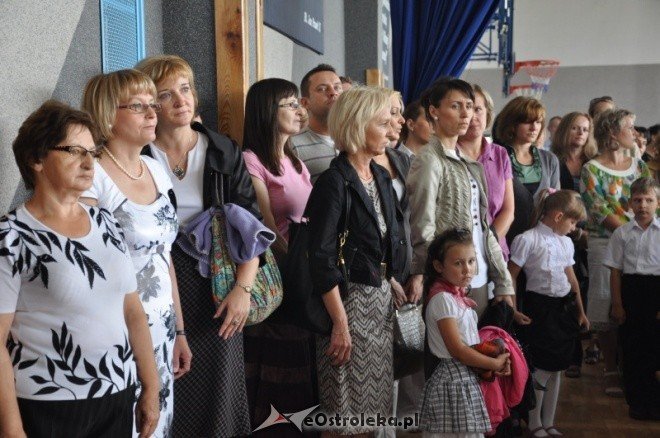 Rozpoczęcie Roku Szkolnego 2011/2012 (1.IX.2011) - zdjęcie #1 - eOstroleka.pl