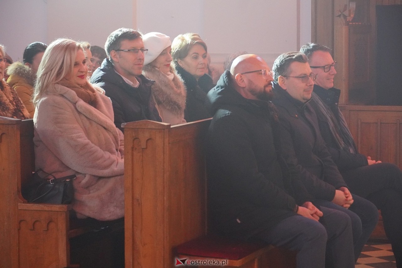 Magda Steczkowska z noworocznym koncertem w Piskach [5.01.2024] - zdjęcie #39 - eOstroleka.pl