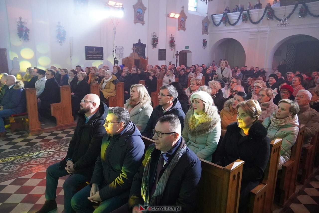 Magda Steczkowska z noworocznym koncertem w Piskach [5.01.2024] - zdjęcie #26 - eOstroleka.pl