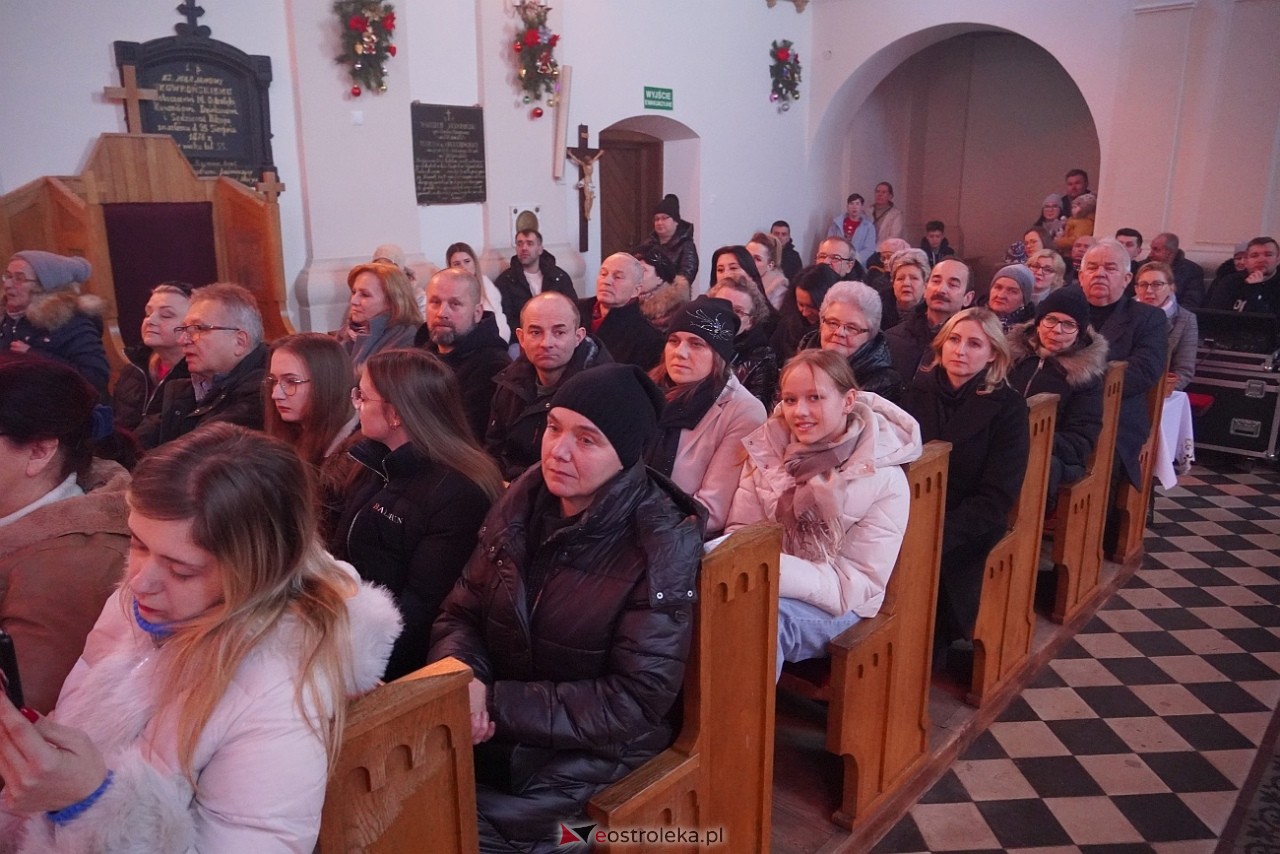 Magda Steczkowska z noworocznym koncertem w Piskach [5.01.2024] - zdjęcie #7 - eOstroleka.pl