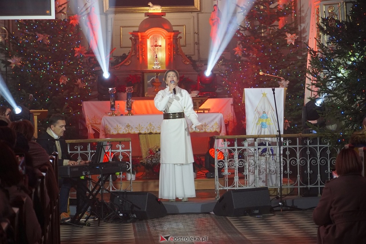 Magda Steczkowska z noworocznym koncertem w Piskach [5.01.2024] - zdjęcie #6 - eOstroleka.pl