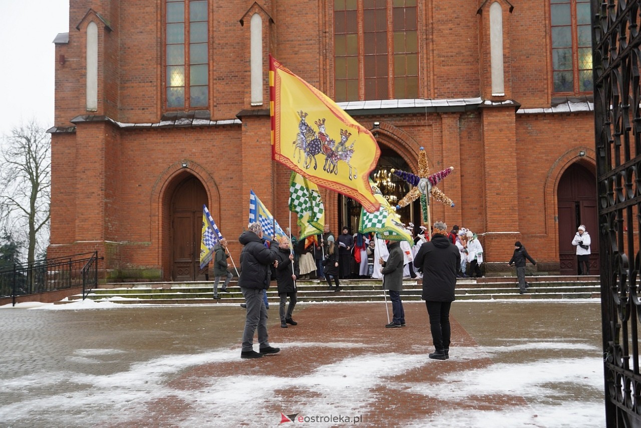 Orszak Trzech Króli w Baranowie [6.01.2024] - zdjęcie #89 - eOstroleka.pl