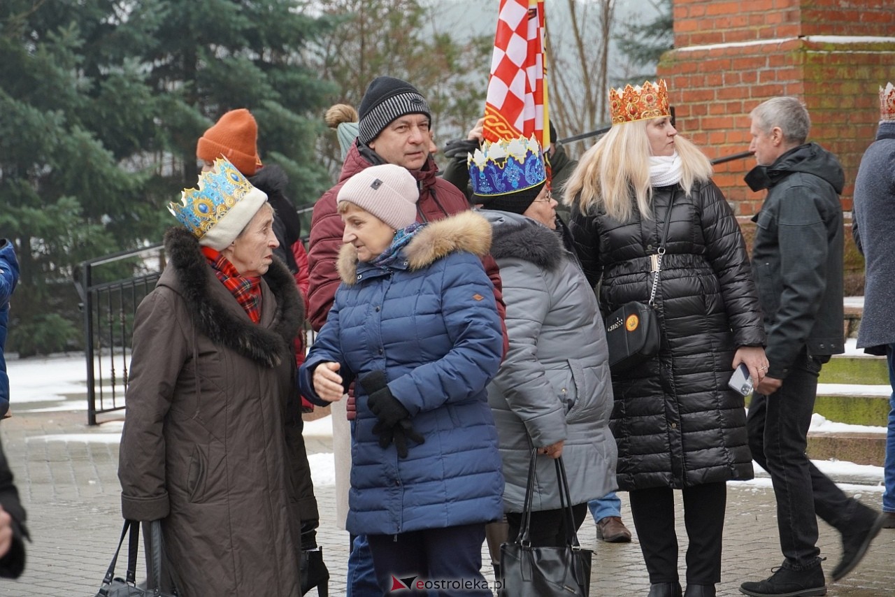 Orszak Trzech Króli w Baranowie [6.01.2024] - zdjęcie #82 - eOstroleka.pl