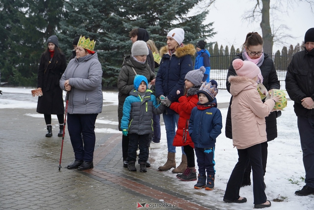 Orszak Trzech Króli w Baranowie [6.01.2024] - zdjęcie #80 - eOstroleka.pl