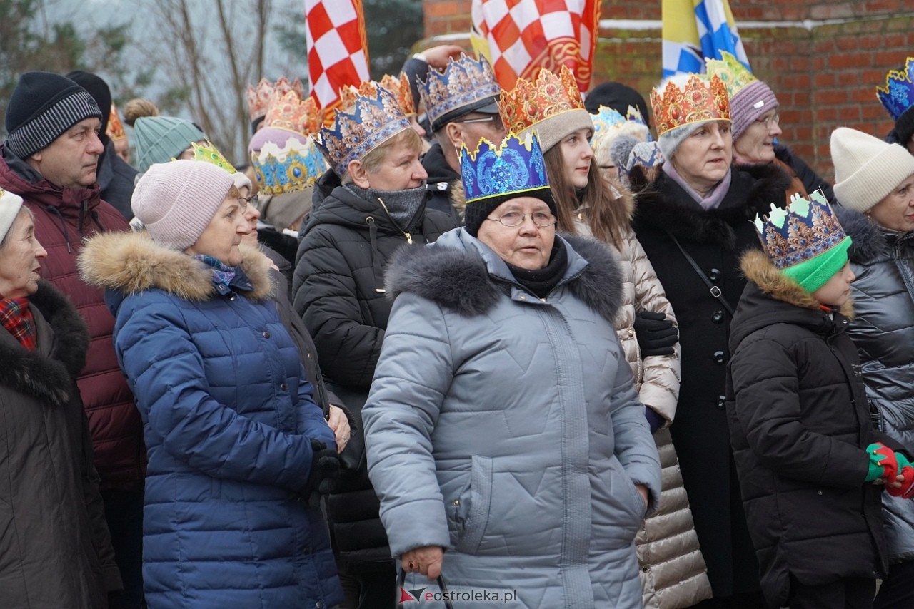 Orszak Trzech Króli w Baranowie [6.01.2024] - zdjęcie #76 - eOstroleka.pl