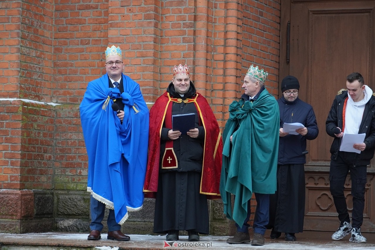 Orszak Trzech Króli w Baranowie [6.01.2024] - zdjęcie #65 - eOstroleka.pl