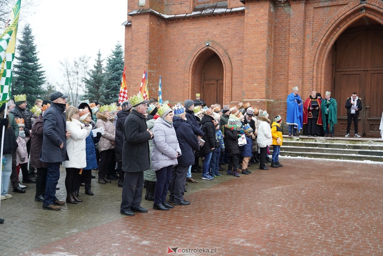 Orszak Trzech Króli w Baranowie [6.01.2024] - zdjęcie #64 - eOstroleka.pl