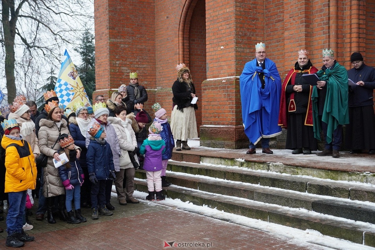 Orszak Trzech Króli w Baranowie [6.01.2024] - zdjęcie #61 - eOstroleka.pl