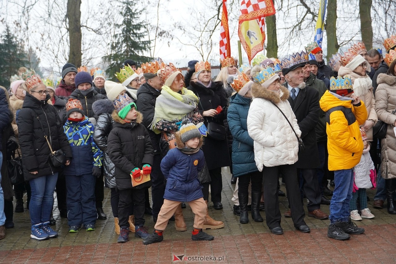 Orszak Trzech Króli w Baranowie [6.01.2024] - zdjęcie #59 - eOstroleka.pl