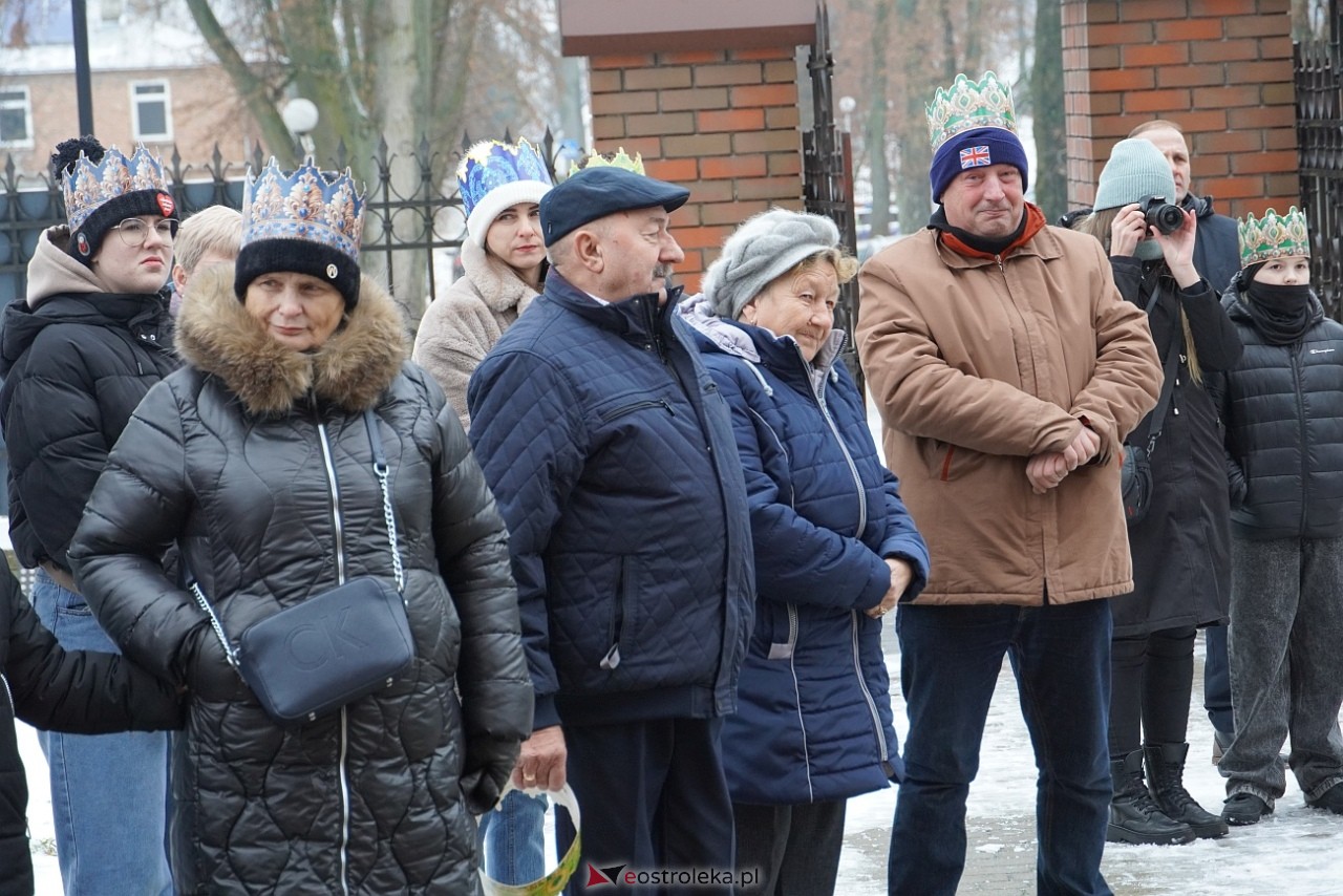 Orszak Trzech Króli w Baranowie [6.01.2024] - zdjęcie #56 - eOstroleka.pl