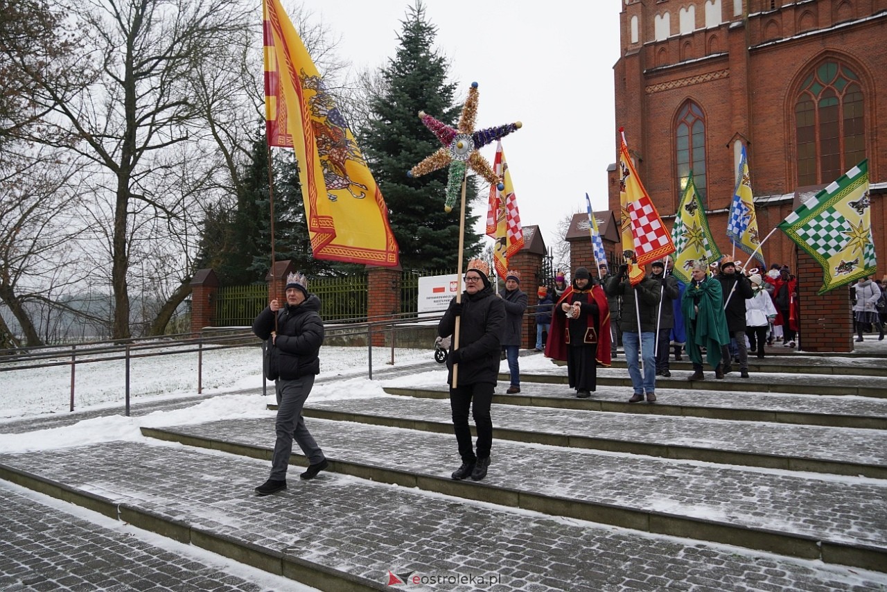 Orszak Trzech Króli w Baranowie [6.01.2024] - zdjęcie #55 - eOstroleka.pl
