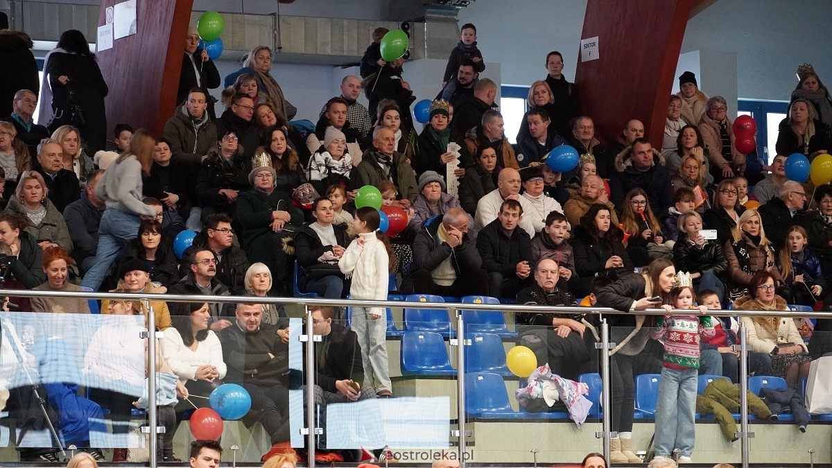 Orszak Trzech Króli 2025 Ostrołęka [06.01.2025] - zdjęcie #46 - eOstroleka.pl