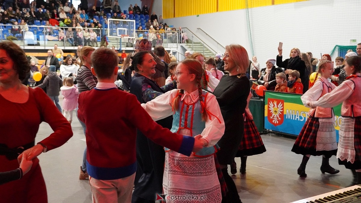 Orszak Trzech Króli 2025 Ostrołęka [06.01.2025] - zdjęcie #6 - eOstroleka.pl