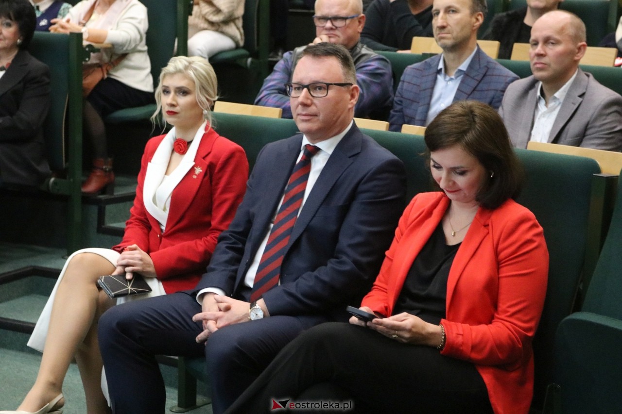Spotkanie noworoczne i otwarcie biura poselskiego posłów Koalicji Obywatelskiej [07.01.2025] - zdjęcie #78 - eOstroleka.pl