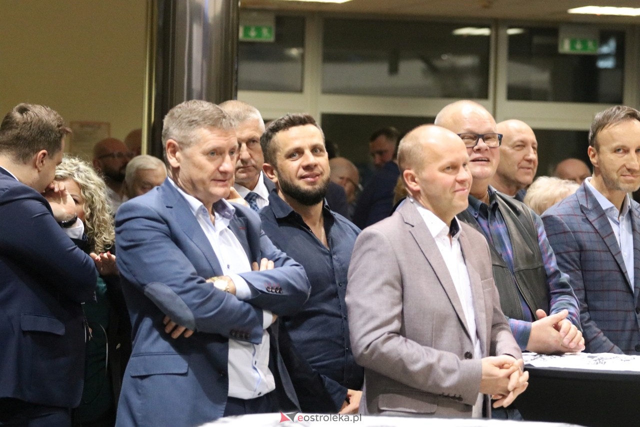 Spotkanie noworoczne i otwarcie biura poselskiego posłów Koalicji Obywatelskiej [07.01.2025] - zdjęcie #31 - eOstroleka.pl