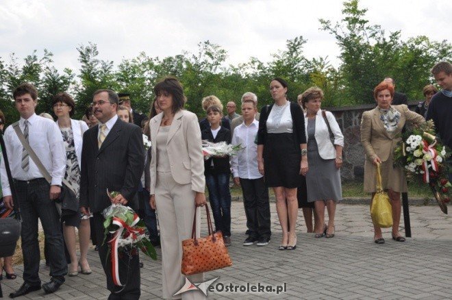 Obchody 72 rocznicy wybuchu II wojny światowej w Ostrołęce (1.IX.2011) - zdjęcie #13 - eOstroleka.pl