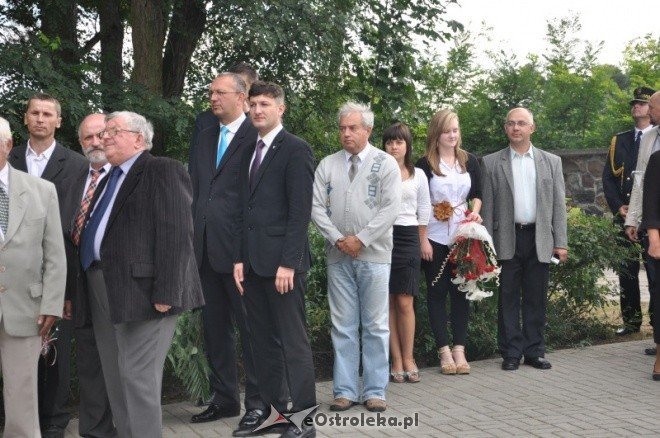 Obchody 72 rocznicy wybuchu II wojny światowej w Ostrołęce (1.IX.2011) - zdjęcie #64 - eOstroleka.pl