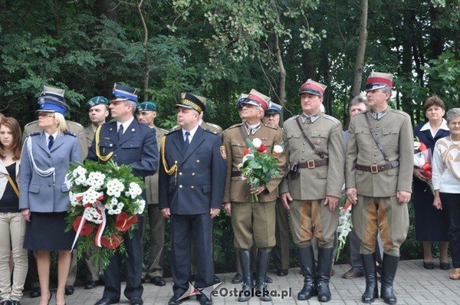 Obchody 72 rocznicy wybuchu II wojny światowej w Ostrołęce (1.IX.2011) - zdjęcie #61 - eOstroleka.pl