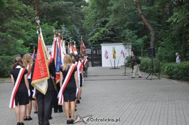 Obchody 72 rocznicy wybuchu II wojny światowej w Ostrołęce (1.IX.2011) - zdjęcie #18 - eOstroleka.pl