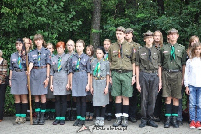 Obchody 72 rocznicy wybuchu II wojny światowej w Ostrołęce (1.IX.2011) - zdjęcie #59 - eOstroleka.pl