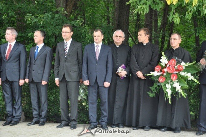 Obchody 72 rocznicy wybuchu II wojny światowej w Ostrołęce (1.IX.2011) - zdjęcie #57 - eOstroleka.pl