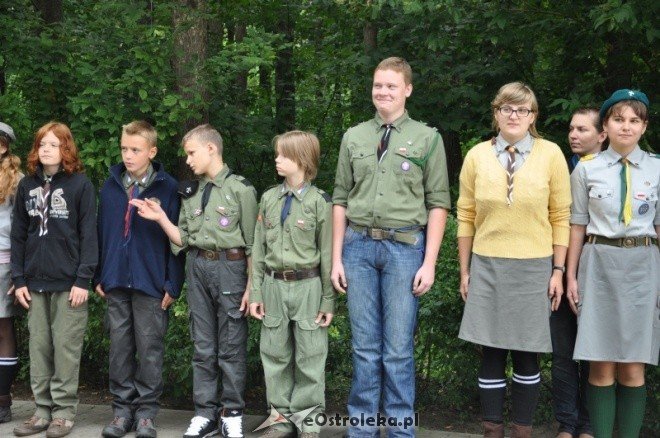 Obchody 72 rocznicy wybuchu II wojny światowej w Ostrołęce (1.IX.2011) - zdjęcie #55 - eOstroleka.pl