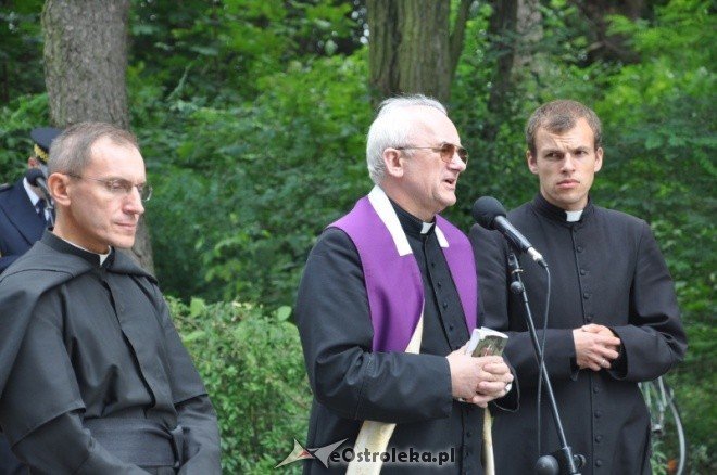 Obchody 72 rocznicy wybuchu II wojny światowej w Ostrołęce (1.IX.2011) - zdjęcie #49 - eOstroleka.pl