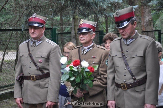 Obchody 72 rocznicy wybuchu II wojny światowej w Ostrołęce (1.IX.2011) - zdjęcie #31 - eOstroleka.pl