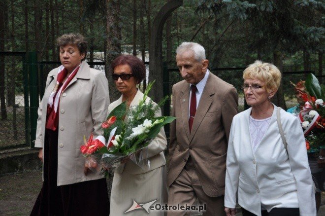 Obchody 72 rocznicy wybuchu II wojny światowej w Ostrołęce (1.IX.2011) - zdjęcie #28 - eOstroleka.pl