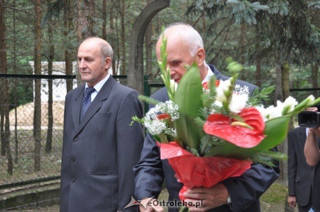 Obchody 72 rocznicy wybuchu II wojny światowej w Ostrołęce (1.IX.2011) - zdjęcie #21 - eOstroleka.pl