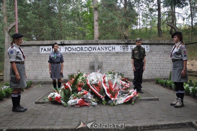 Obchody 72 rocznicy wybuchu II wojny światowej w Ostrołęce (1.IX.2011) - zdjęcie #8 - eOstroleka.pl