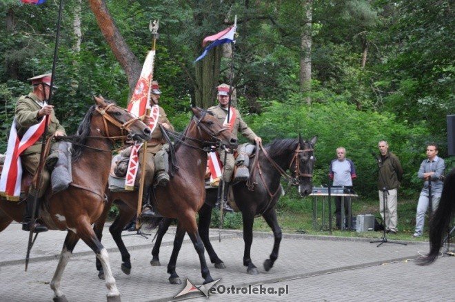 Obchody 72 rocznicy wybuchu II wojny światowej w Ostrołęce (1.IX.2011) - zdjęcie #2 - eOstroleka.pl