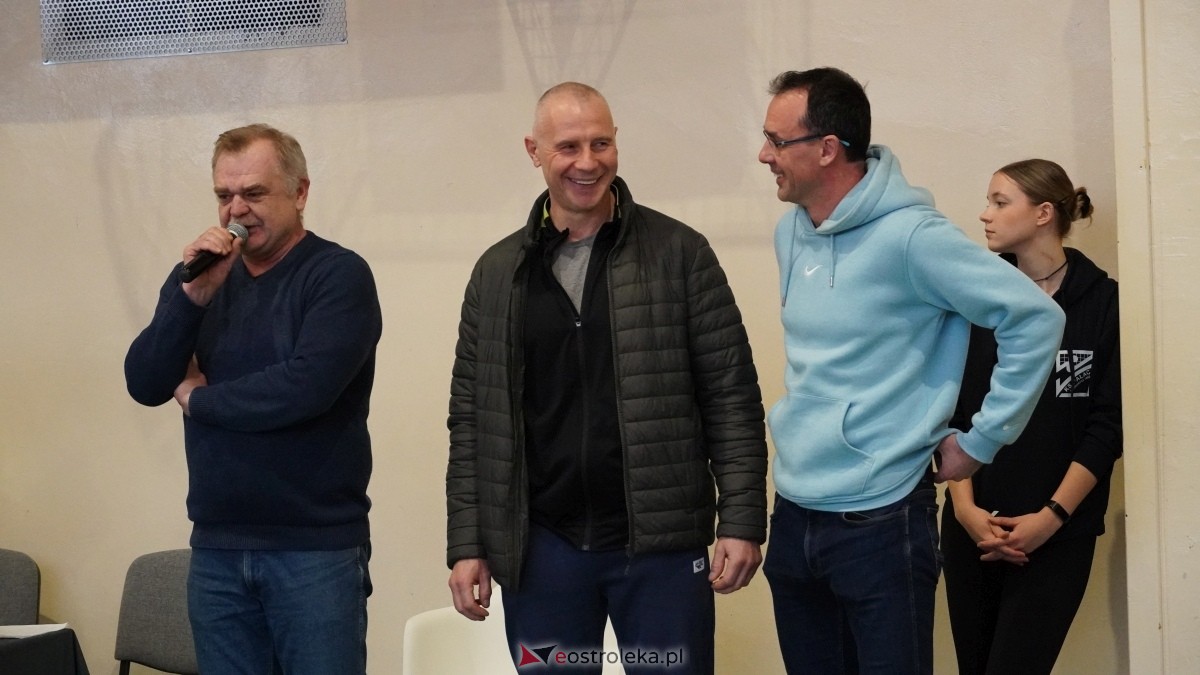 Turniej siatkarski UKS Olimp Ostrołęka [11.01.2025] - zdjęcie #168 - eOstroleka.pl