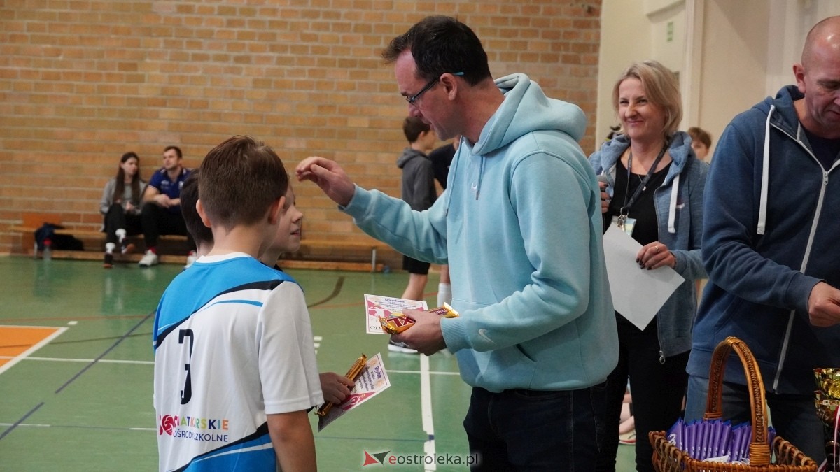 Turniej siatkarski UKS Olimp Ostrołęka [11.01.2025] - zdjęcie #138 - eOstroleka.pl