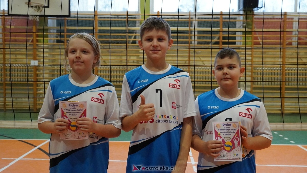 Turniej siatkarski UKS Olimp Ostrołęka [11.01.2025] - zdjęcie #28 - eOstroleka.pl