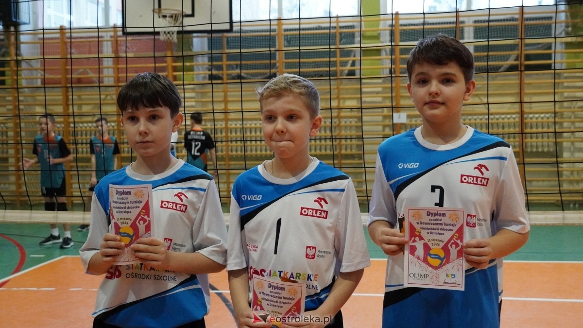 Turniej siatkarski UKS Olimp Ostrołęka [11.01.2025] - zdjęcie #24 - eOstroleka.pl
