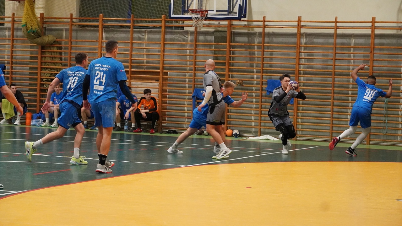 Trójka Ostrołęka - Enea Orlęta Zwoleń [11.01.2025] - zdjęcie #9 - eOstroleka.pl