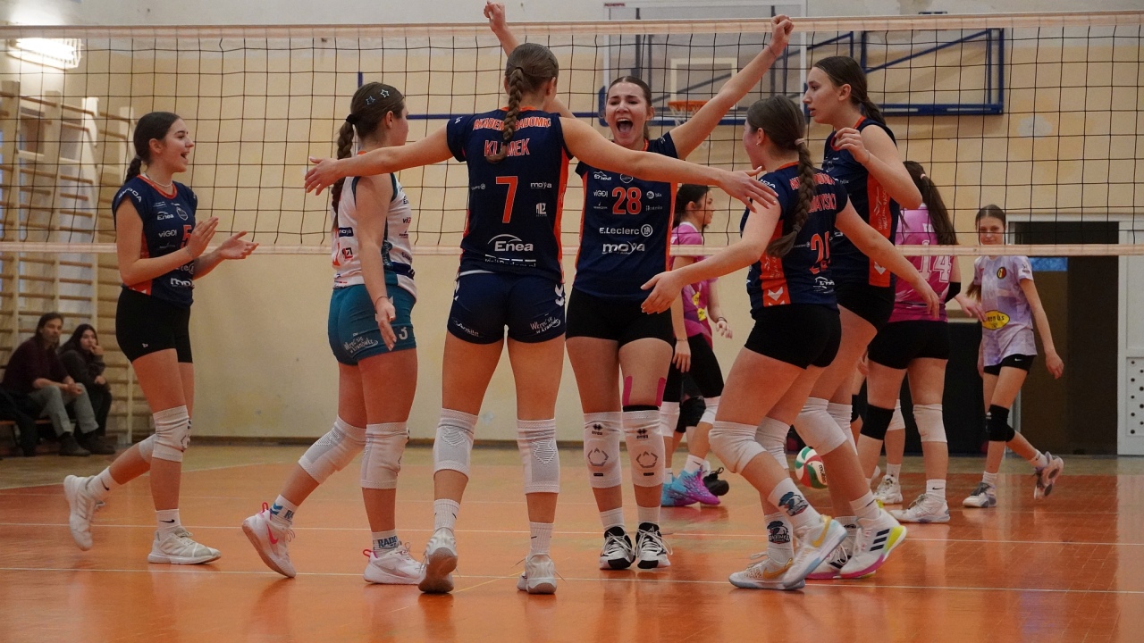 Nike Ostrołęka - Radomka [11.01.2025] - zdjęcie #11 - eOstroleka.pl