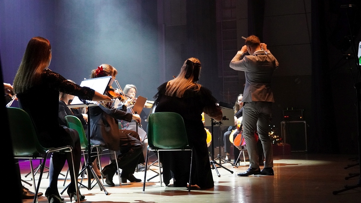 Koncerty zespołów Ostrołęckiego Centrum Kultury [11.1.2025] - zdjęcie #89 - eOstroleka.pl