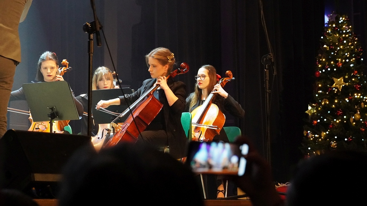 Koncerty zespołów Ostrołęckiego Centrum Kultury [11.1.2025] - zdjęcie #78 - eOstroleka.pl
