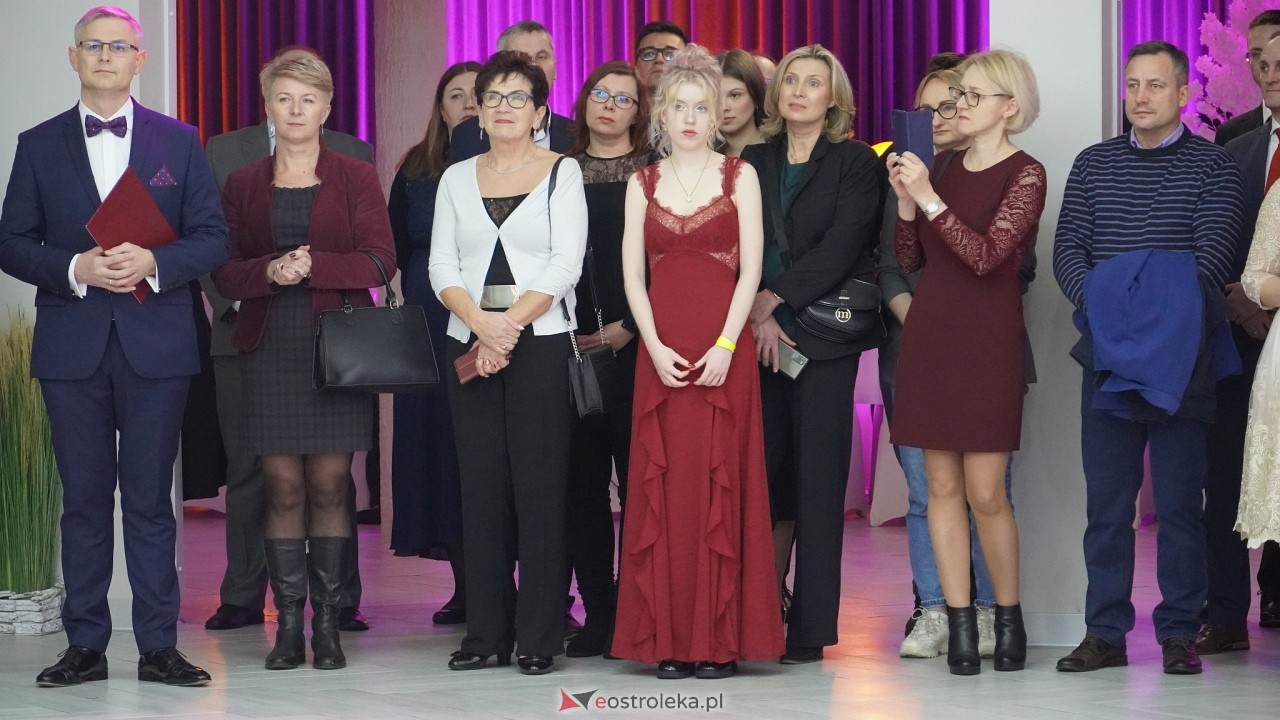 Studniówka II LO w Ostrołęce 2025 [11.02.2025] - zdjęcie #253 - eOstroleka.pl