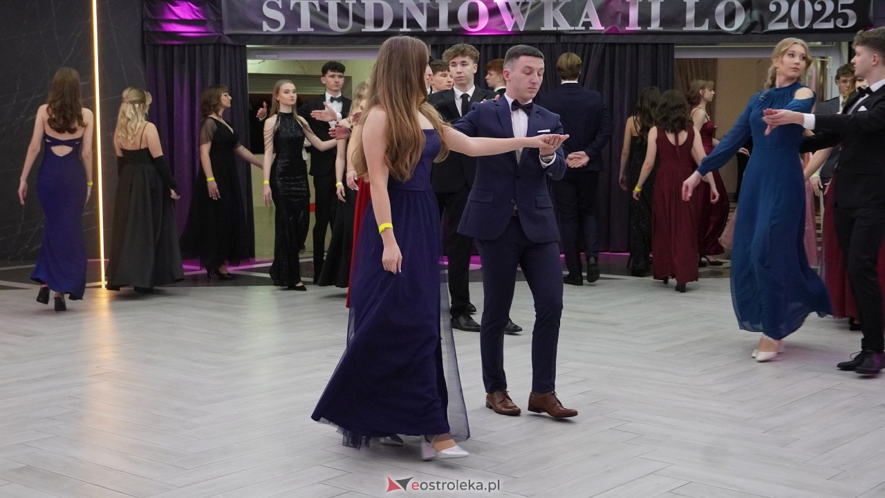 Studniówka II LO w Ostrołęce 2025 [11.02.2025] - zdjęcie #215 - eOstroleka.pl