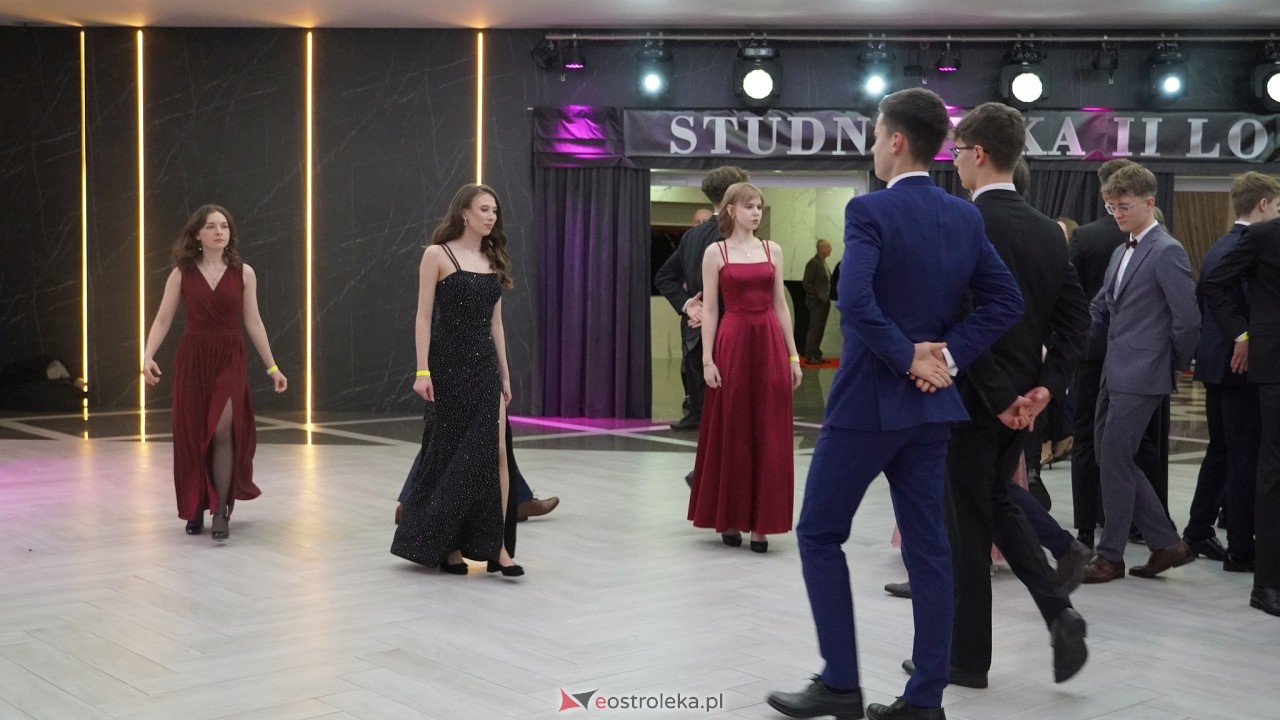 Studniówka II LO w Ostrołęce 2025 [11.02.2025] - zdjęcie #210 - eOstroleka.pl