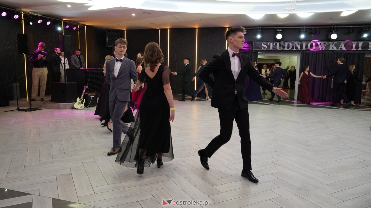 Studniówka II LO w Ostrołęce 2025 [11.02.2025] - zdjęcie #201 - eOstroleka.pl