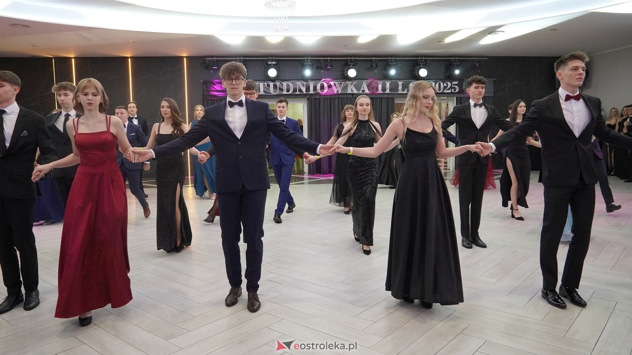 Studniówka II LO w Ostrołęce 2025 [11.02.2025] - zdjęcie #198 - eOstroleka.pl